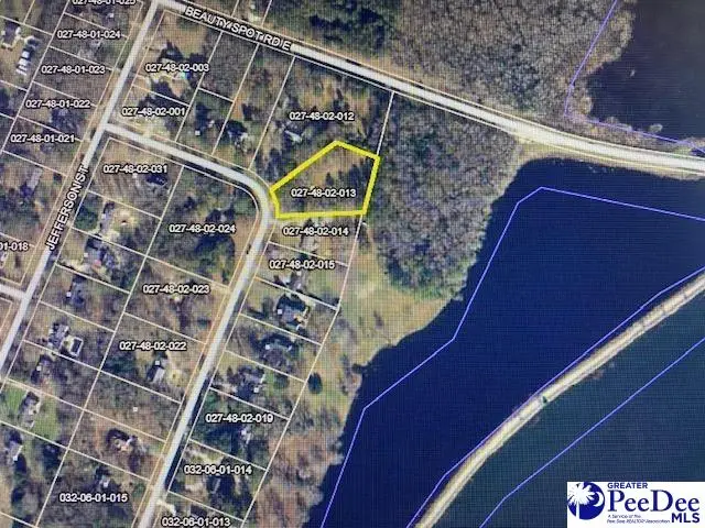 732 Lakeshore Dr, Bennettsville, SC 29512 - Image #2