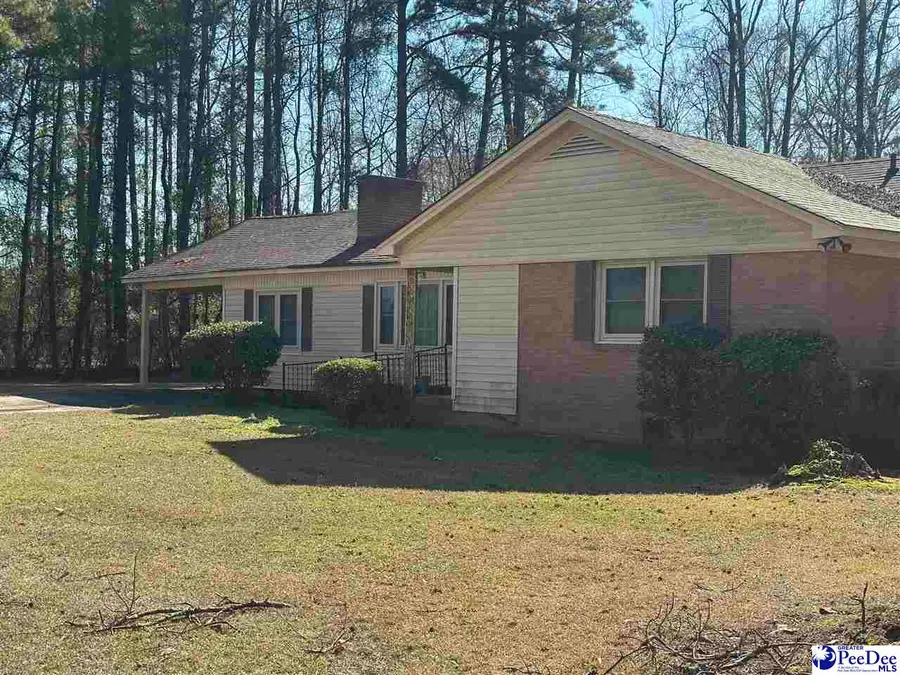 121 W Mciver Road, Darlington, SC 29532 - Image #2