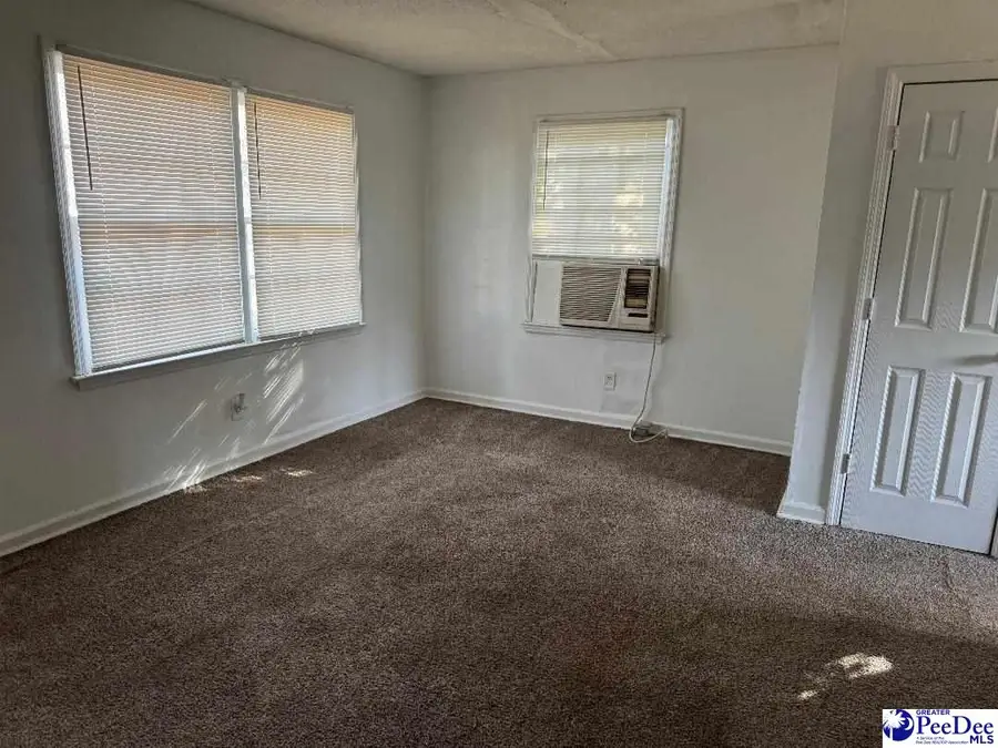 715 N Mcqueen Street, Florence, SC 29501-2538 - Image #3
