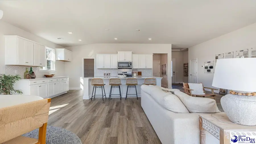 289 Bluff View Ln, Florence, SC 29505 - Image #2