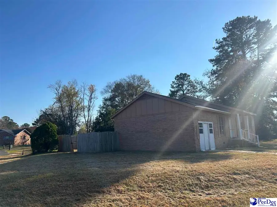 238 Lester Ave, Florence, SC 29501-2682 - Image #2