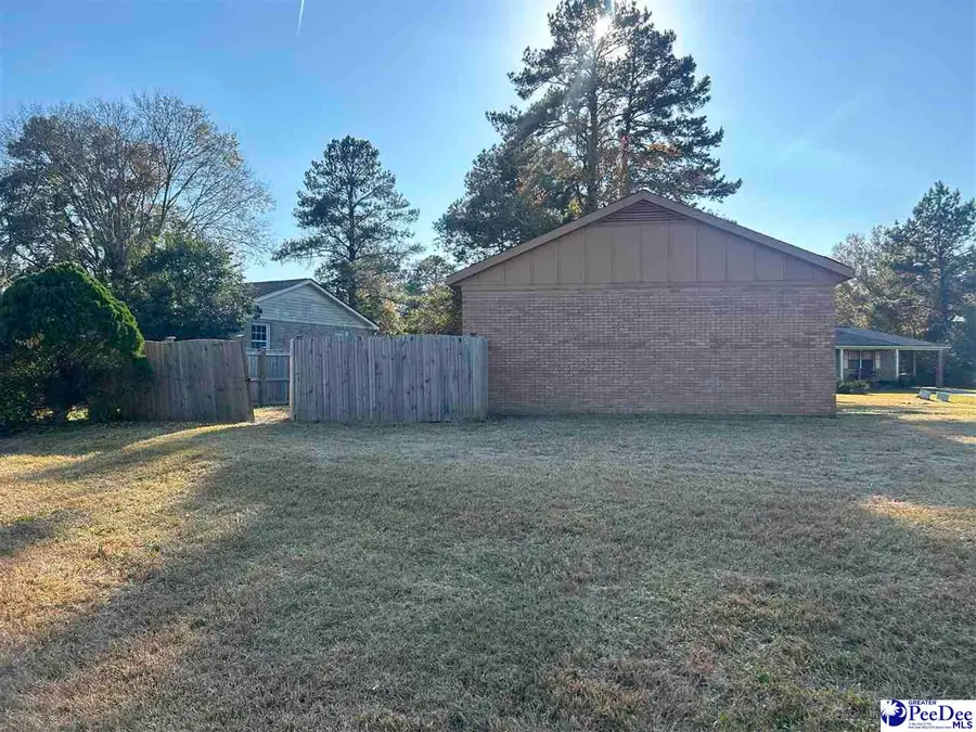 238 Lester Ave, Florence, SC 29501-2682 - Image #3