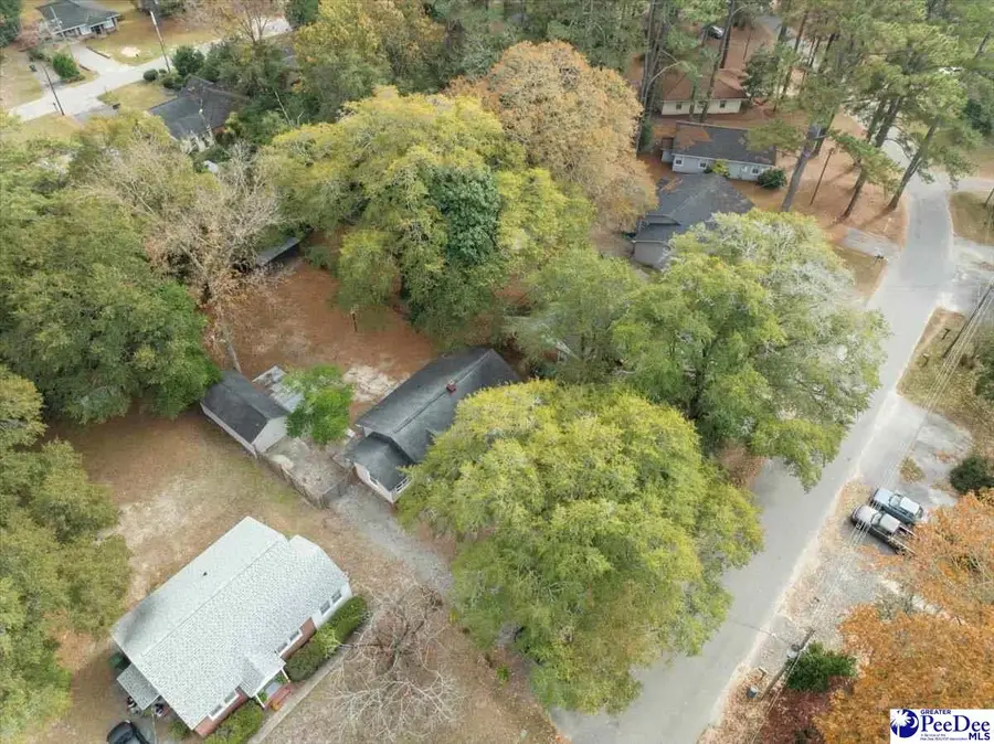 924 Sherwood Dr, Florence, SC 29501 - Image #2