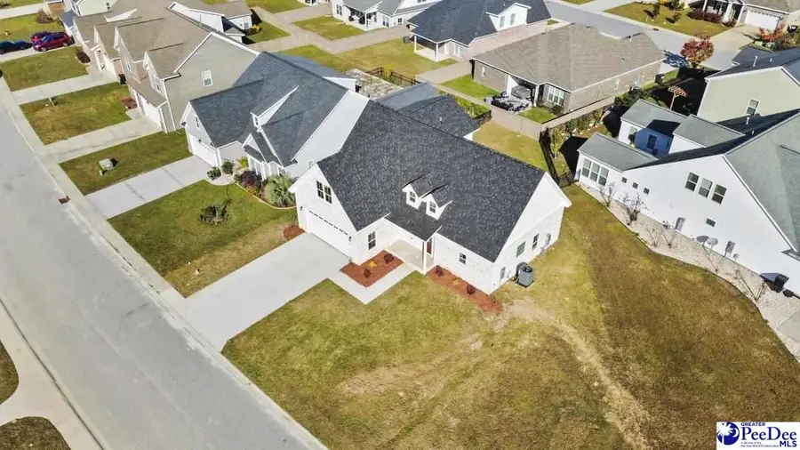 1075 Wessex Drive, Florence, SC 29501 - Image #3