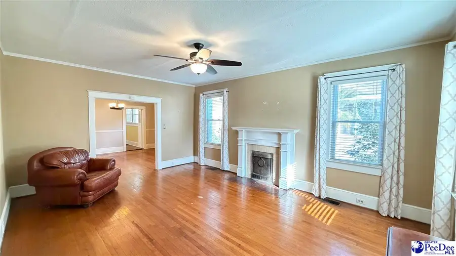 315 Parkview Cir, Florence, SC 29501 - Image #3