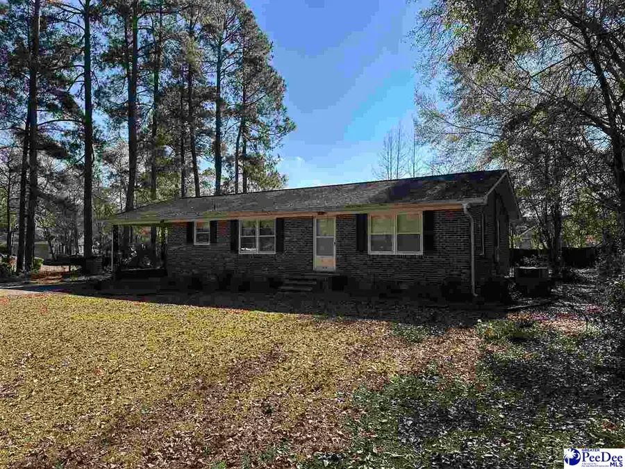 616 Lennon Ct, Dillon, SC 29536 - Image #2