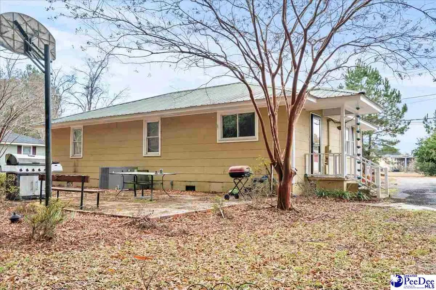 610 S Trade Street, Pamplico, SC 29583 - Image #2