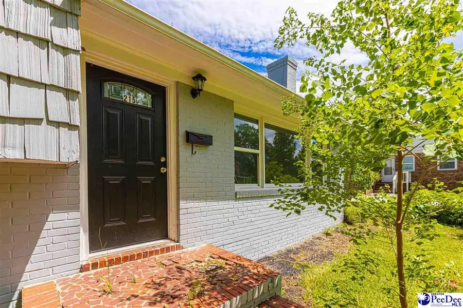 215 Brantley St, Lake City, SC 29560 - Image #3