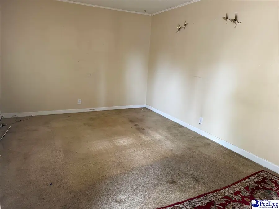 1025 E Scarlett Lane, Florence, SC 29505 - Image #2