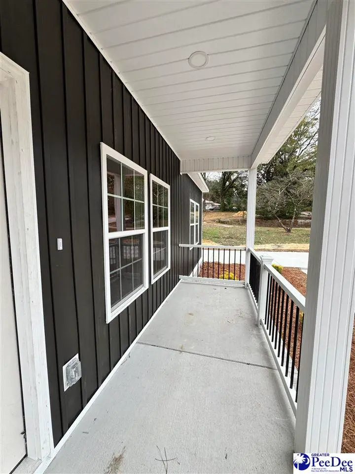 421 Kenwood Avenue, Hartsville, SC 29550 - Image #2