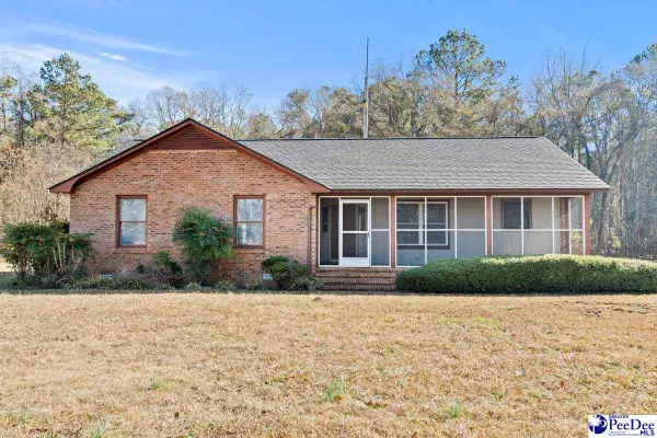 202 E Twin Church Rd, Timmonsville, SC 29161-7995