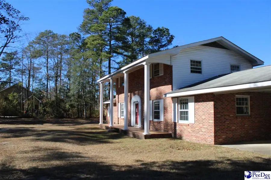 309 E Reaves Ave, Dillon, SC 29536 - Image #3
