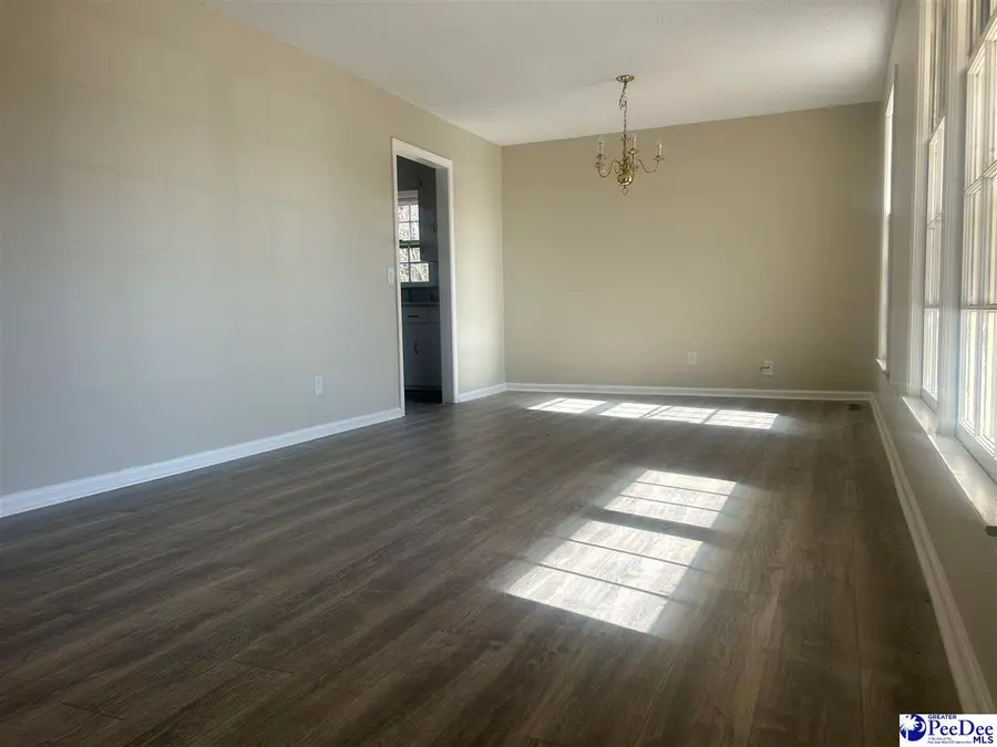 405 E Suena, Florence, SC 29505-6045 - Image #3