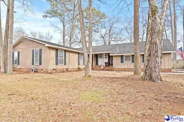 834 Stratton Dr, Florence, SC 29501