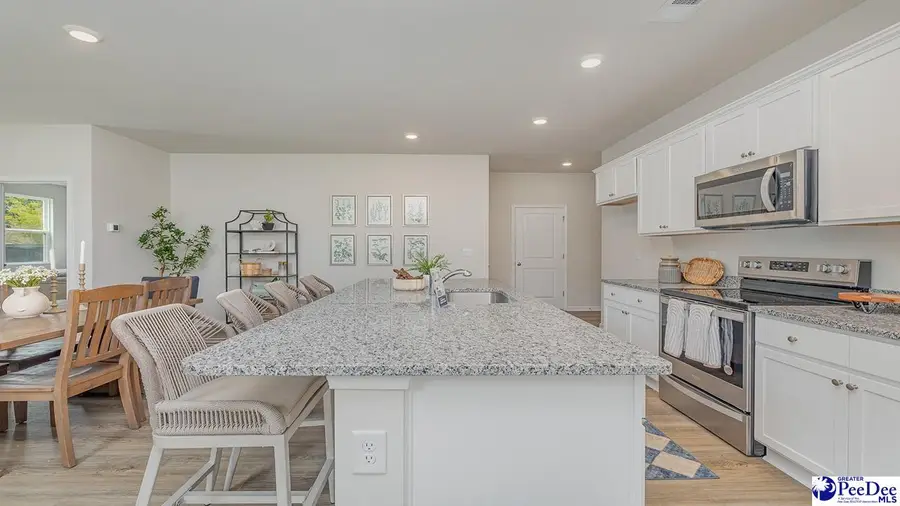 612 Edge Creek Ln, Florence, SC 29505 - Image #3