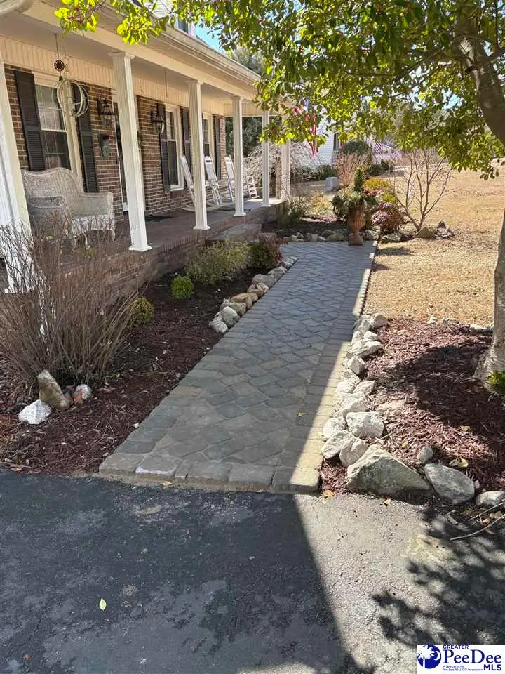 1041 Huntington Dr, Hartsville, SC 29550 - #3