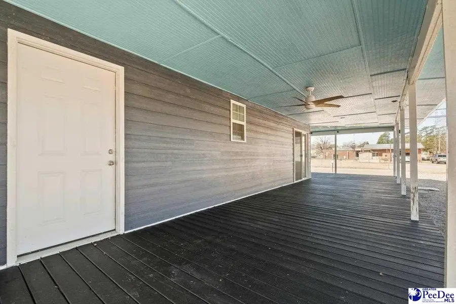 602 N Park St, Mullins, SC 29574-2116 - #3