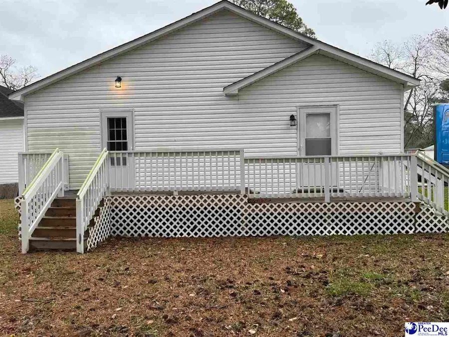 423 N Park St, Mullins, SC 29574 - #2