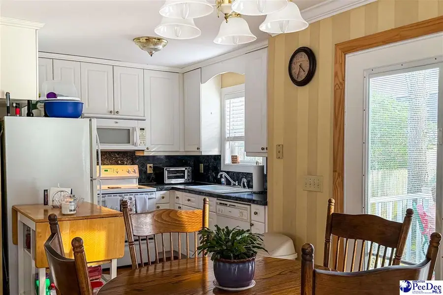 1808 Taylor Ct, Florence, SC 29501 - #3