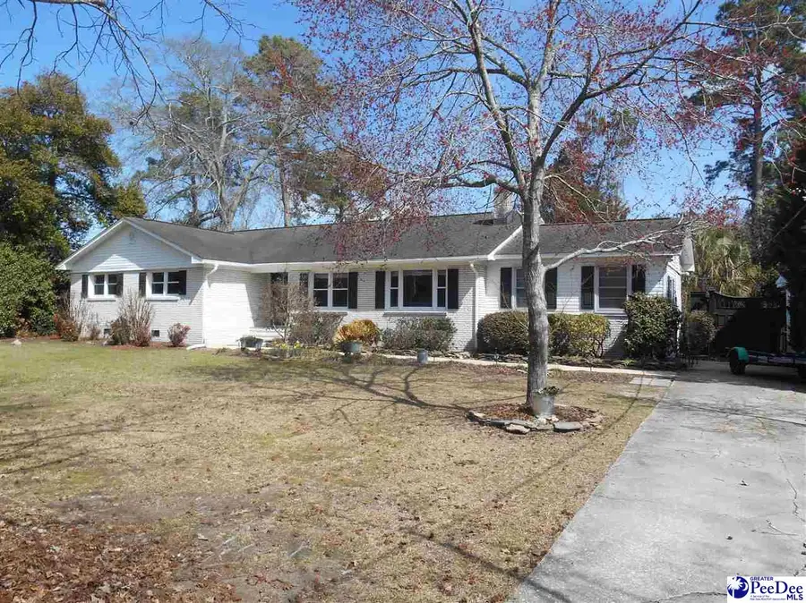 806 St Claire, Florence, SC 29501 - #3