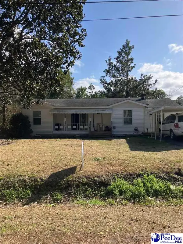 67 Harmon St, Hemingway, SC 29554