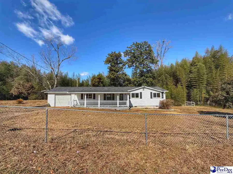 405 E 1st Avenue, Lake View, SC 29565 - #2