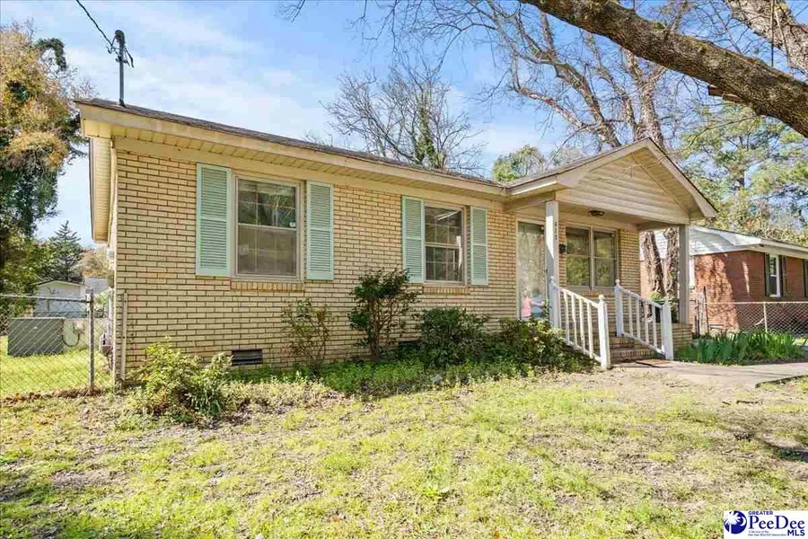 218 Davis St, Darlington, SC 29532 - #3