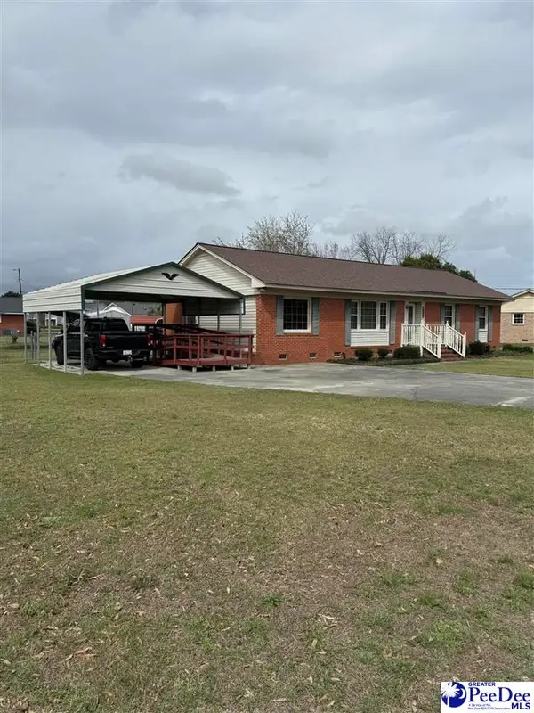 2713 W Ridgecrest Cir, Florence, SC 29501-6028