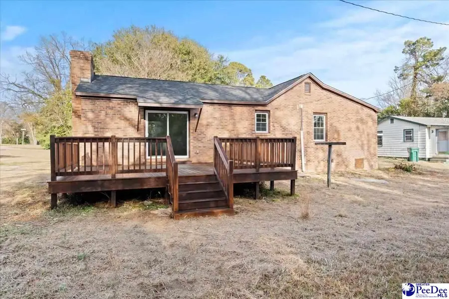 32 Roddy St, Cheraw, SC 29520 - #2