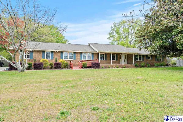 839 Wedgefield Rd, Florence, SC 29501-8858