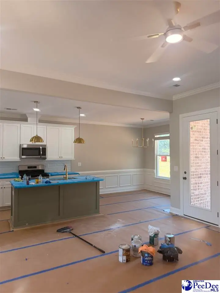 2325 W Billy Farrow Hwy, Hartsville, SC 29550 - #3