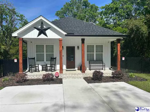 405 2nd St, Darlington, SC 29532-4133