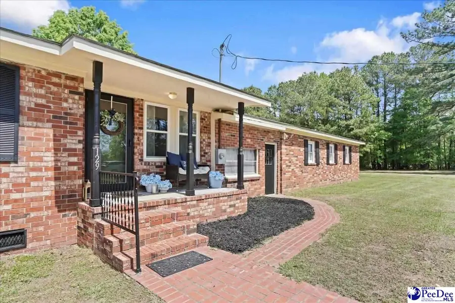 129 S Fifth St, Timmonsville, SC 29161 - #3