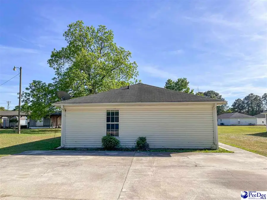1308 Harmony St, Florence, SC 29501 - #2