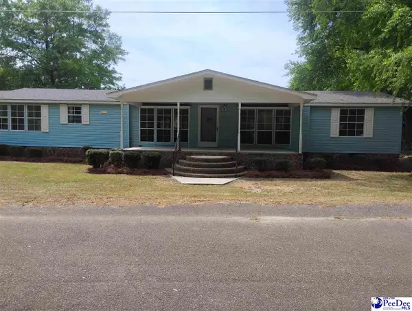 174 Roberts Rd, Cheraw, SC 29520