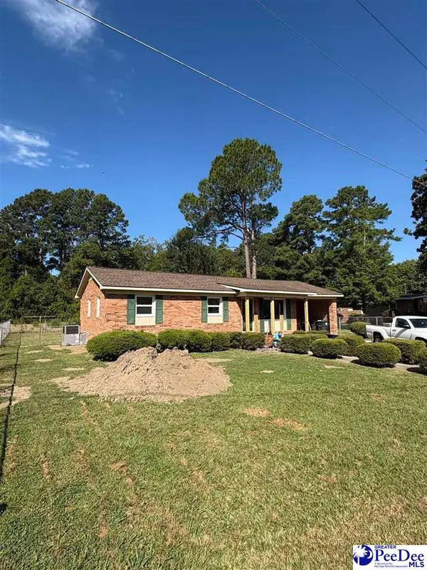 216 Camellia Pl, Mullins, SC 29574