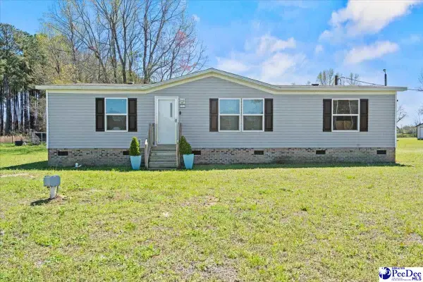 1112 Millers Rd, Mullins, SC 29574