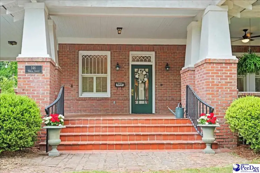 146 Spring St, Darlington, SC 29532 - #2