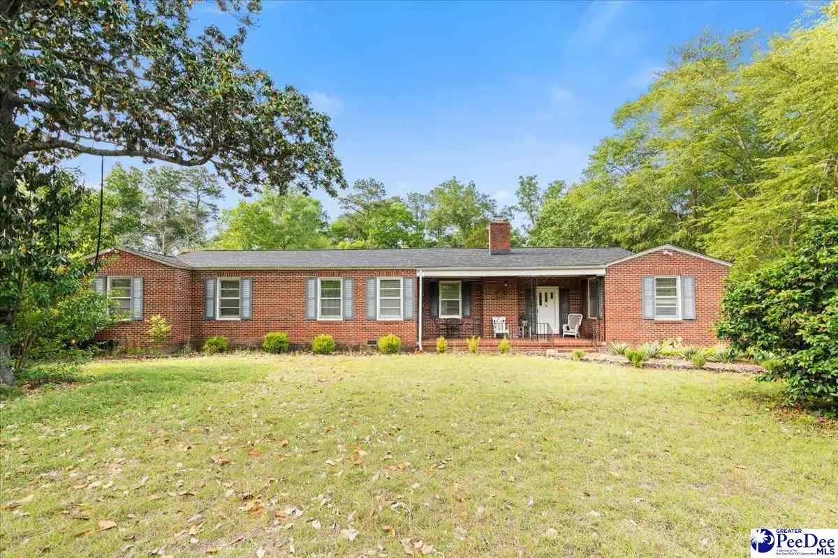 1734 W Carolina Avenue, Hartsville, SC 29550 - #1