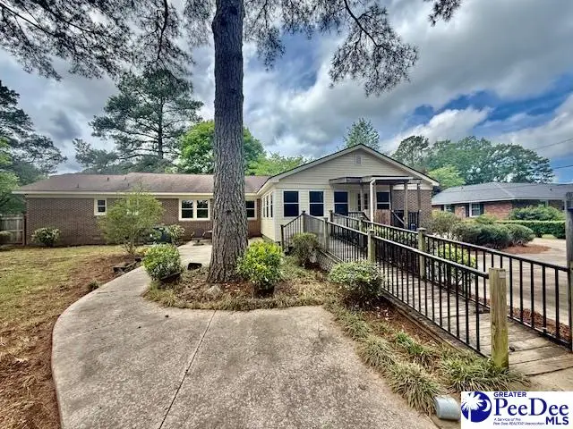 217 Loring Dr, Hartsville, SC 29550 - #3