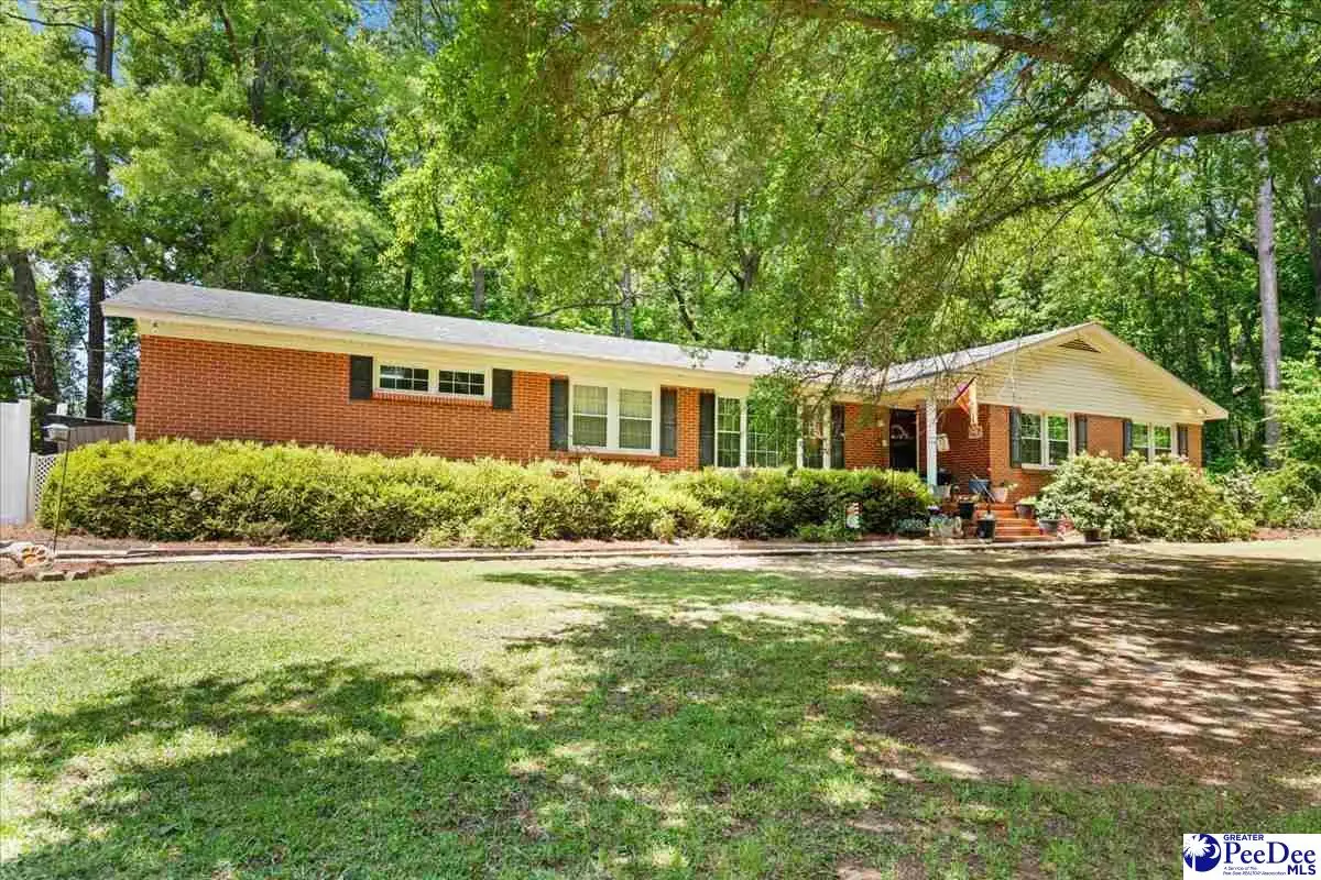 302 Wakefield Drive, Hartsville, SC 29550 - #1