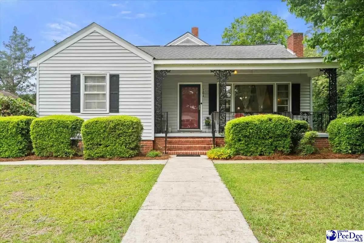 204 Gandy Dr, Hartsville, SC 29550 - #1