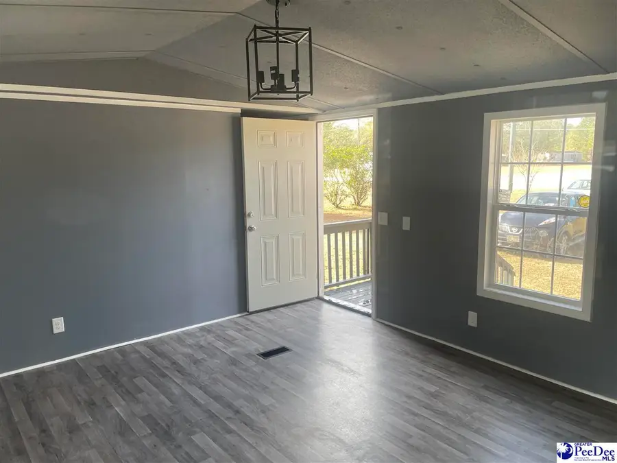 117 Buck Springs Ln, Cheraw, SC 29520 - #3