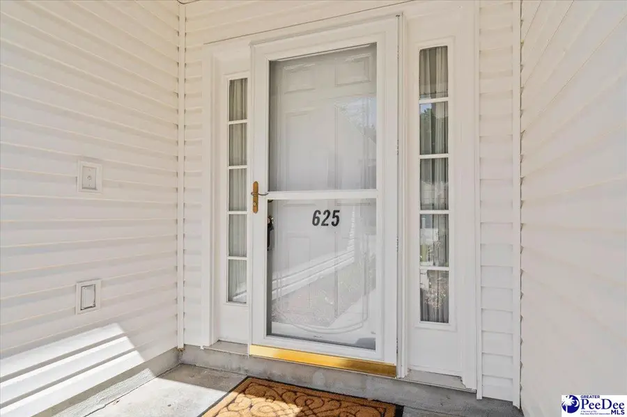 625 Aspen St, Florence, SC 29501 - #3