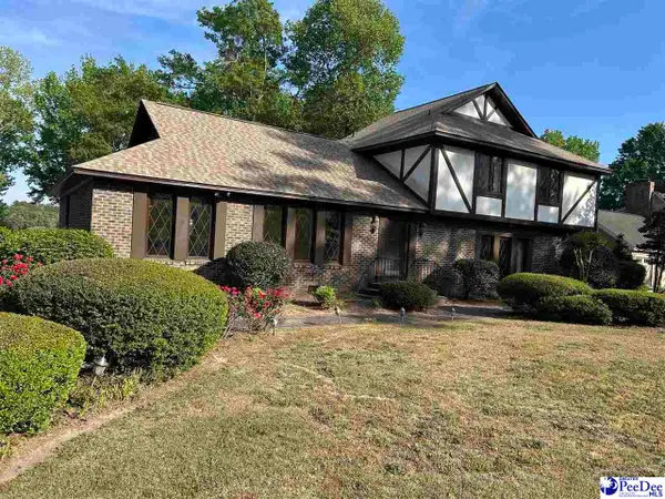 706 Lakeshore Drive, Bennettsville, SC 29512