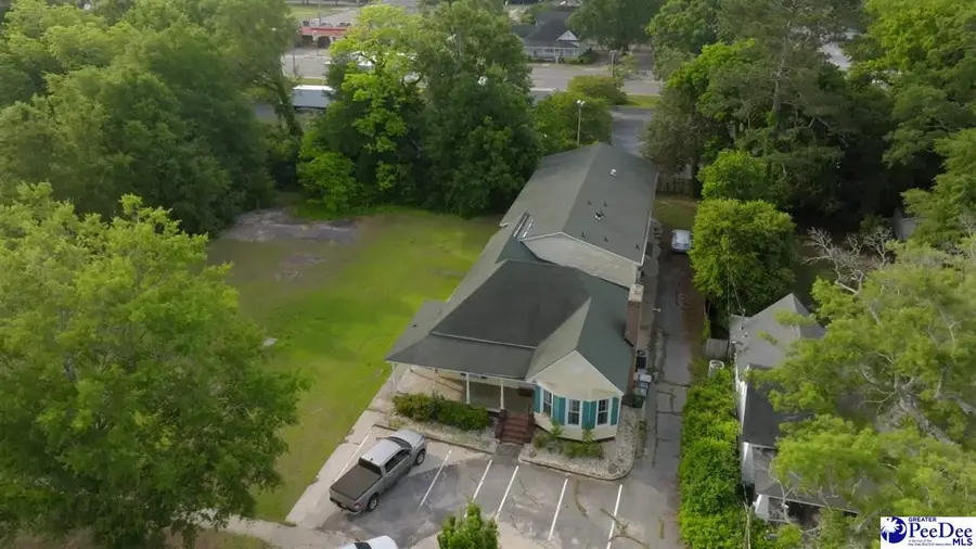 307 W College Ave, Hartsville, SC 29550 - #3