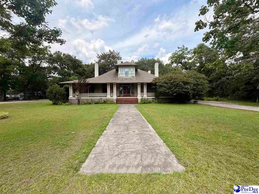601 E Washington Street, Dillon, SC 29536 - #2