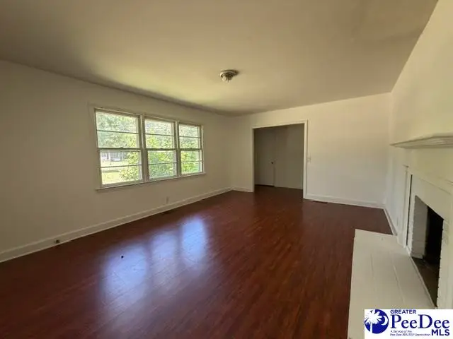 402 Dogwood Avenue, Bennettsville, SC 29512 - #3