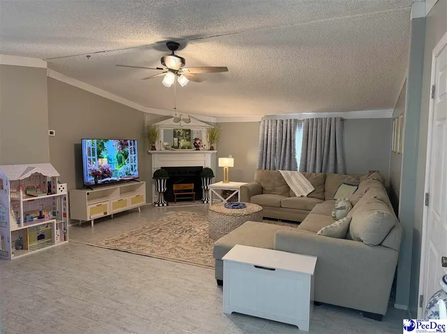2117 Beaverdam Dr, Hartsville, SC 29550-9521 - #2