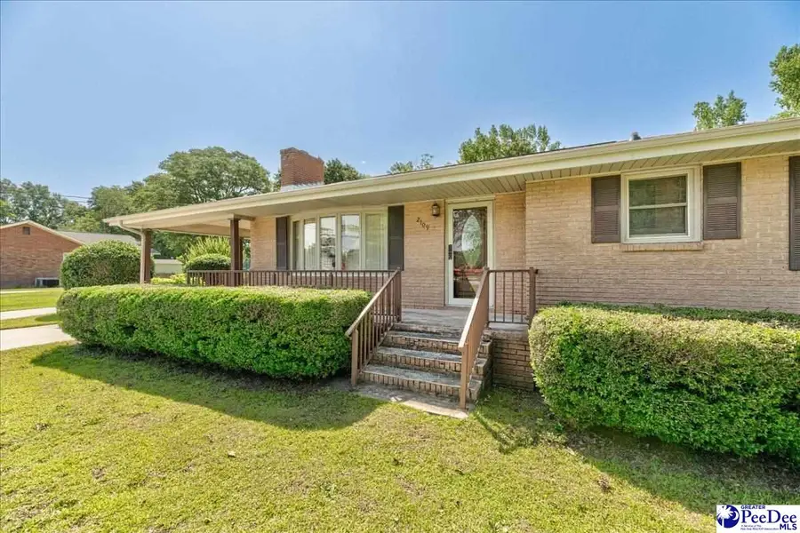 2109 S 5th Street, Hartsville, SC 29550 - #2